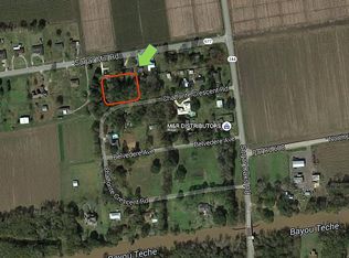 X Chalfonte Crescent N, New Iberia, LA 70563