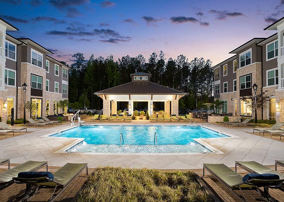 The Flats at Ballantyne Apartments 9550 Community Commons Ln