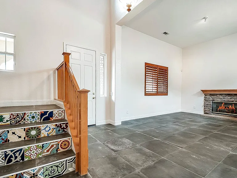 32440 Angelo Dr — Photo 8