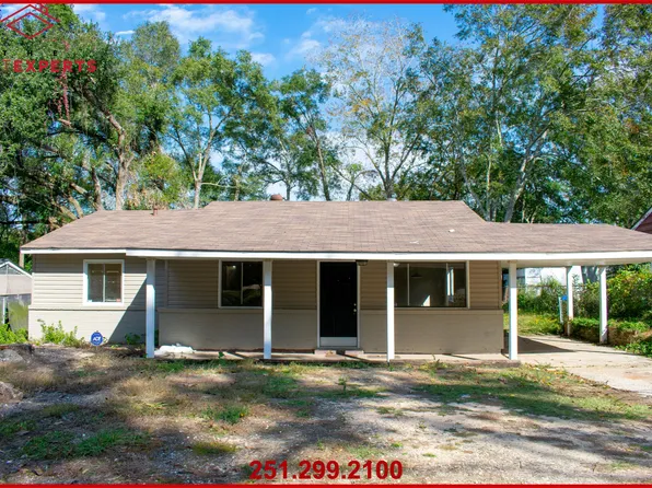 704 Thornton Pl, Mobile, AL 36609