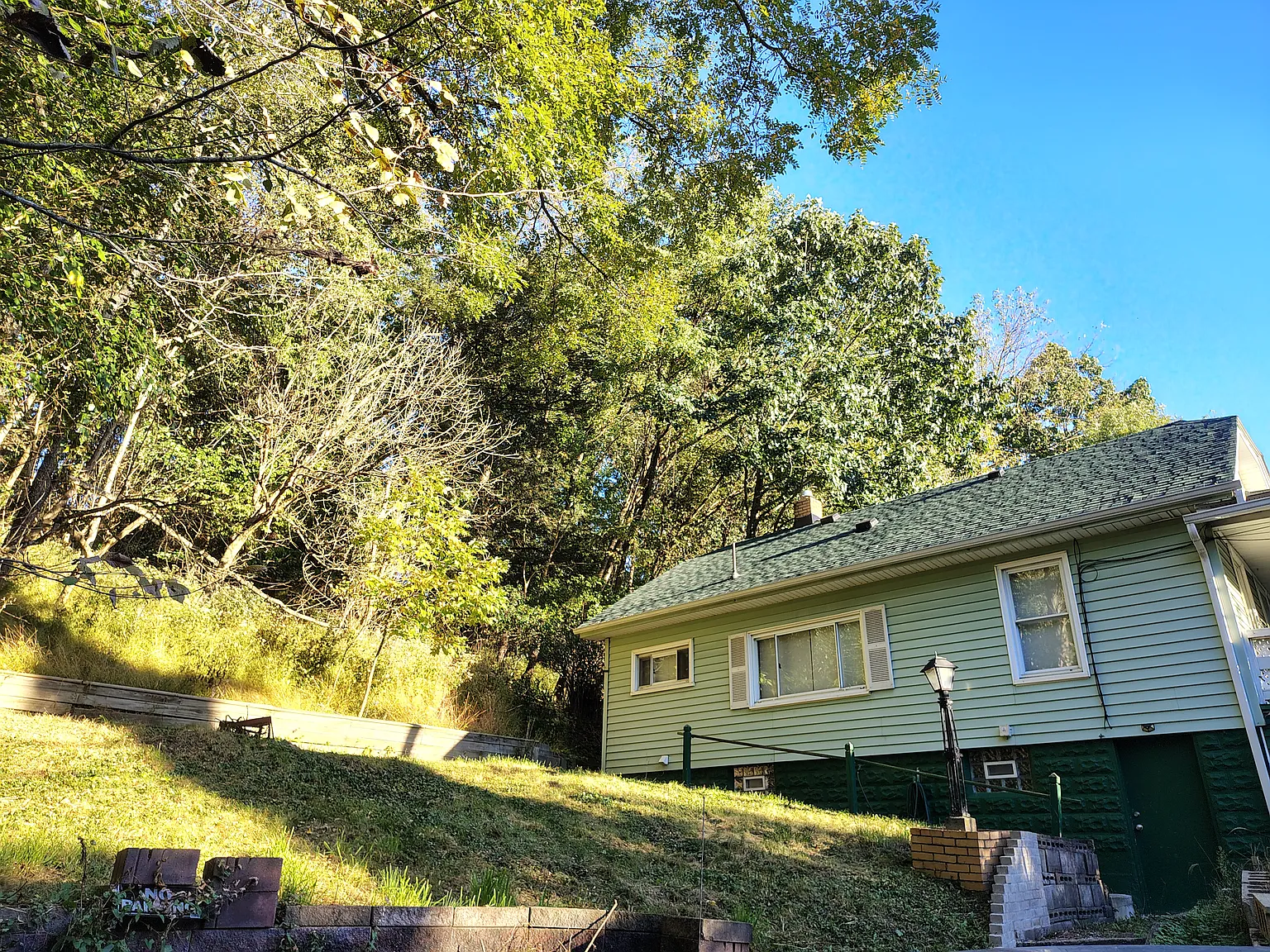 2 bed, 1152 sqft, $1,200 — Photo 2