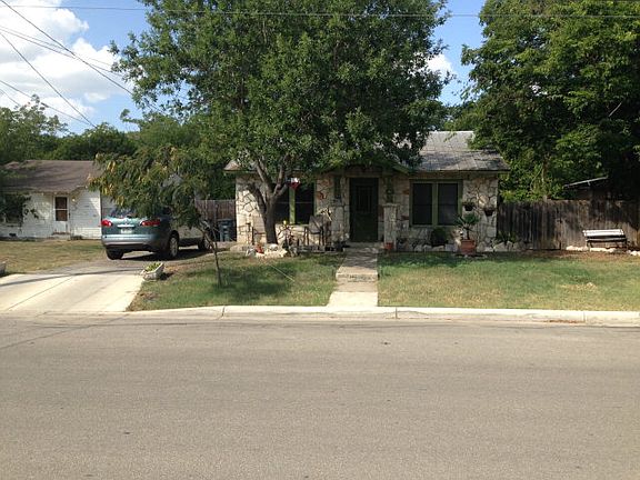 5th image of 160 N Mesquite Ave