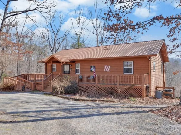 660 Weber Way, Brasstown, NC 28902
