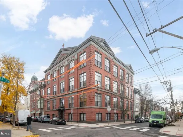 246 Fitzwater St Unit 12, Philadelphia, PA 19147