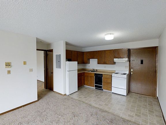 4th image of 153 N Hyland Ave Unit 6