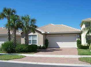 1755 Ribbon Fan Ln, Naples, FL 34119