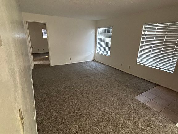 5th image of 337 S 1st Ave #1