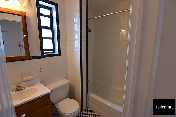 Rented by Triplemint | media 15