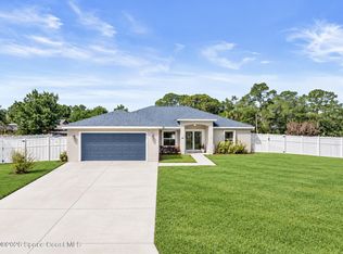 210 Pelican Dr NE, Palm Bay, FL 32907