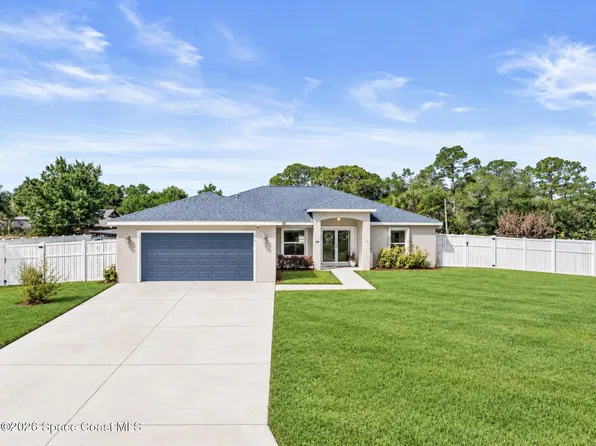 210 Pelican Dr NE, Palm Bay, FL 32907