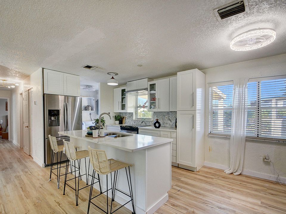 1st image of 5710 Driftwood Street