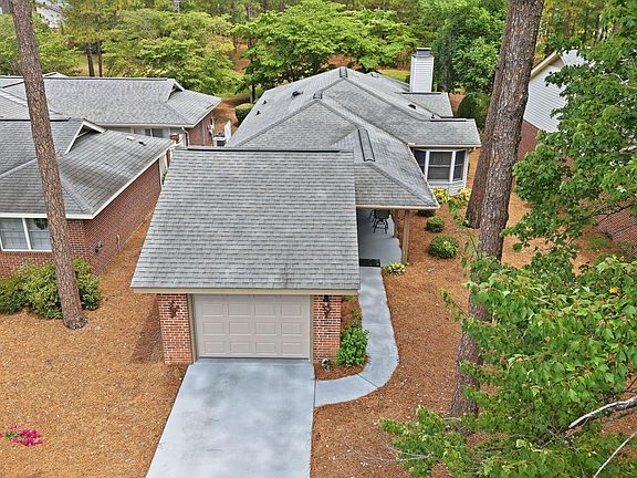 4th image of 310 Pinehurst Trace Drive