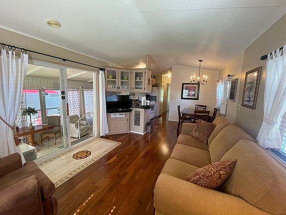 2nd image of 7125 Fruitville Rd #1087
