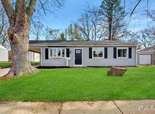 617 Sangamon Rd, Marquette Heights, IL 61554