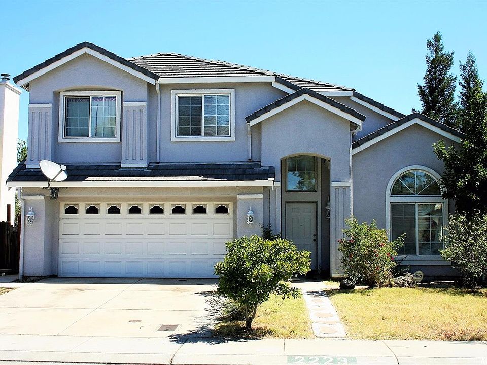 1st image of 2223 Lydia Bradley St