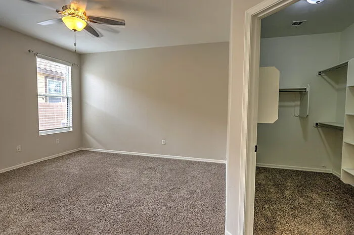 232 W Calle La Bolita — Photo 25