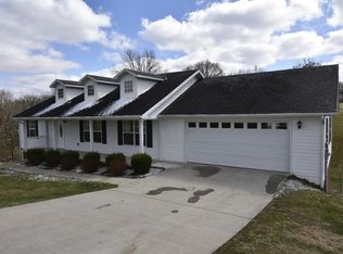 1216 Guynn Rd, Paint Lick, KY 40461