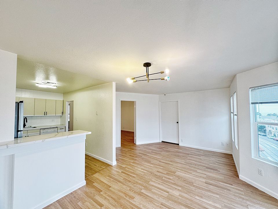 1st image of 1927 Taraval St Ste 3