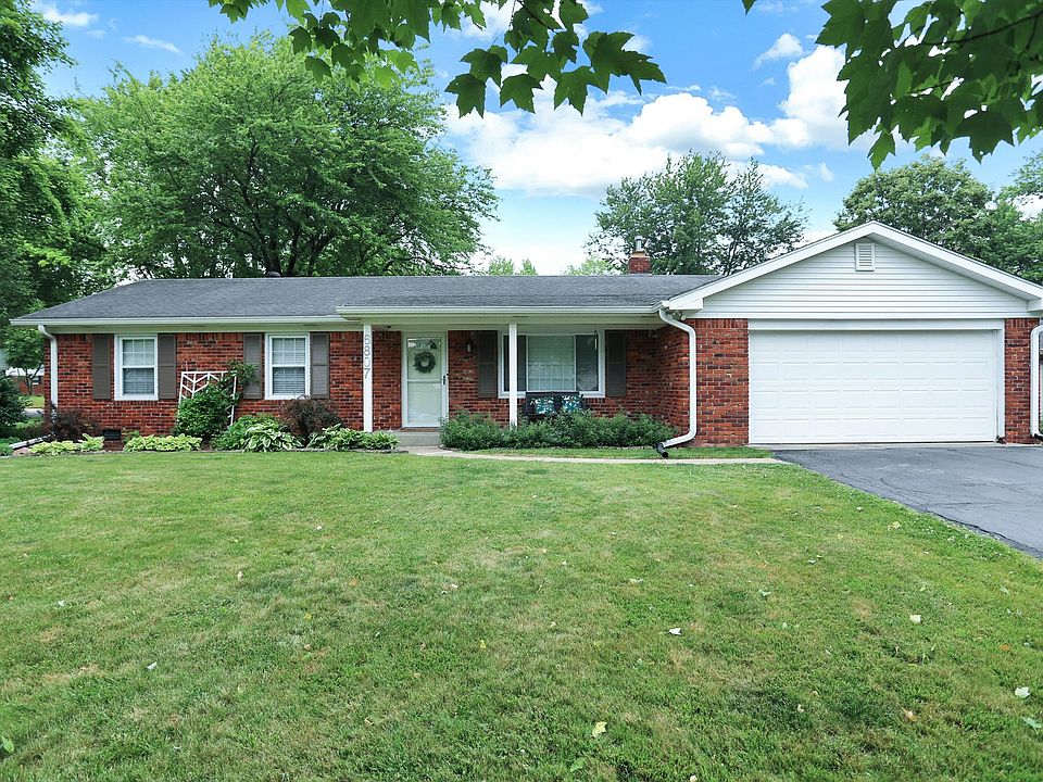 1st image of 6807 Willoughby Ct