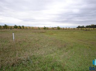 Reed Ct, Canistota, SD 57012