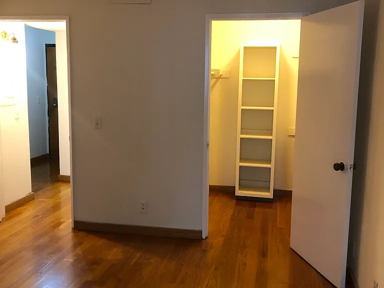 Wilshire Villa — Photo 34