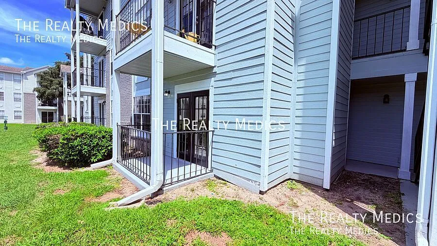 Unit 2105: 2550 N Alafay Trl- Comfortable Condo in a Great Location — Photo 2