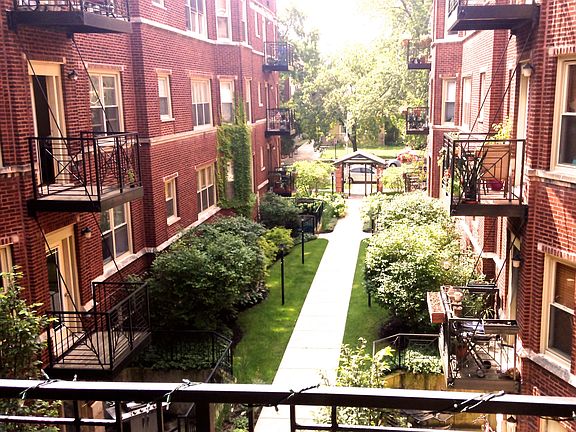 terrace onto quiet courtyard