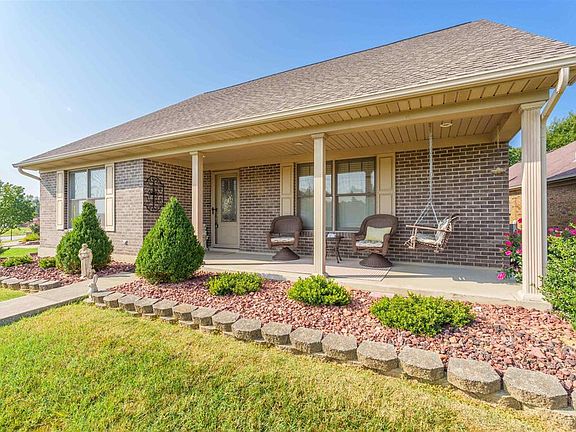 4th image of 3200 Majestic Prince Dr