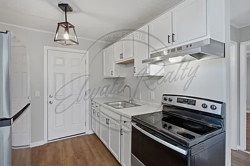 193 Welworth St Photo 1