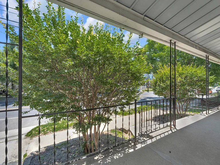 1719 Kings Hwy #A — Photo 4