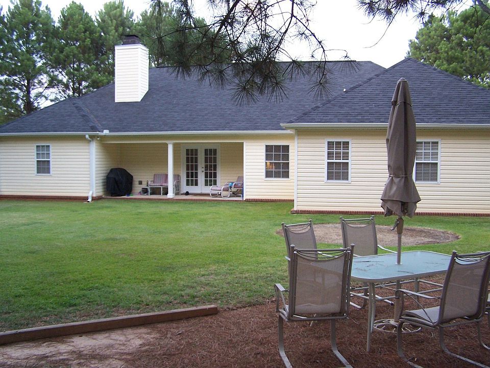 2nd image of 214 Ellicott Dr