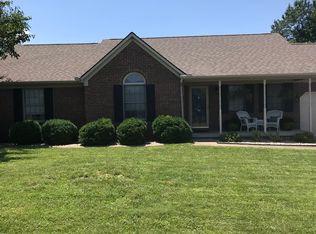 210 Byron Ave, Berea, KY 40403