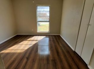 5301 Slay Dr, The Colony, TX 75056