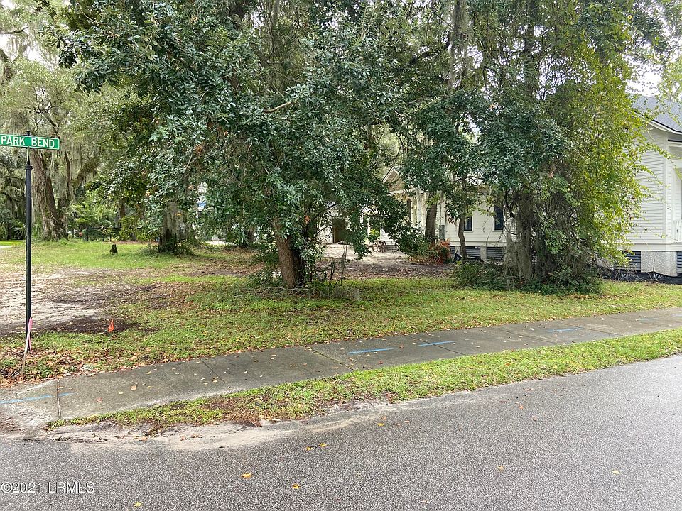 1st image of 14 Park Bend