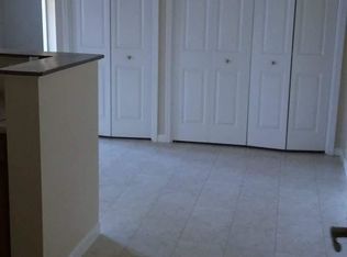 10069 E Coldwater Rd APT 2, Davison, MI 48423