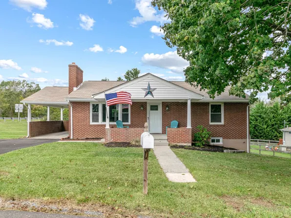 101 4th St, Dublin, VA 24084