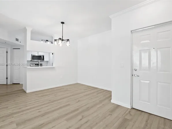 17145 N Bay Rd, Sunny Isles Beach, FL