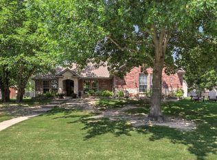 1706 E Lake Dr, Weatherford, TX 76087