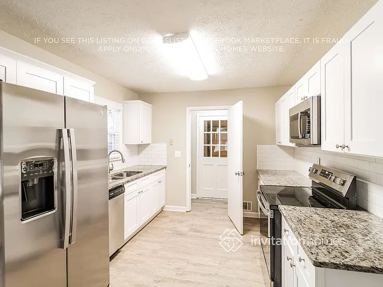 1811 Sigman Trce NW — Photo 6