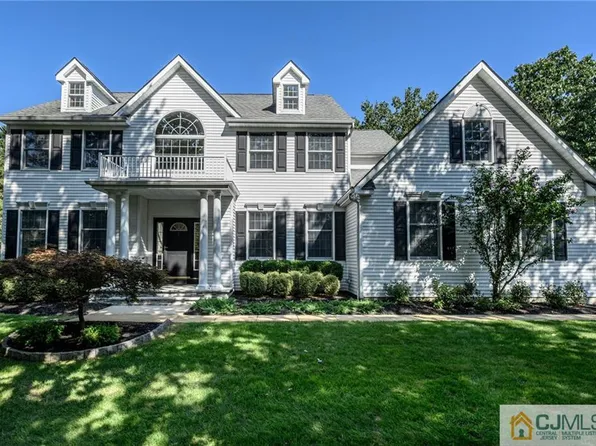 1 Kyle Ct, Jackson, NJ 08527