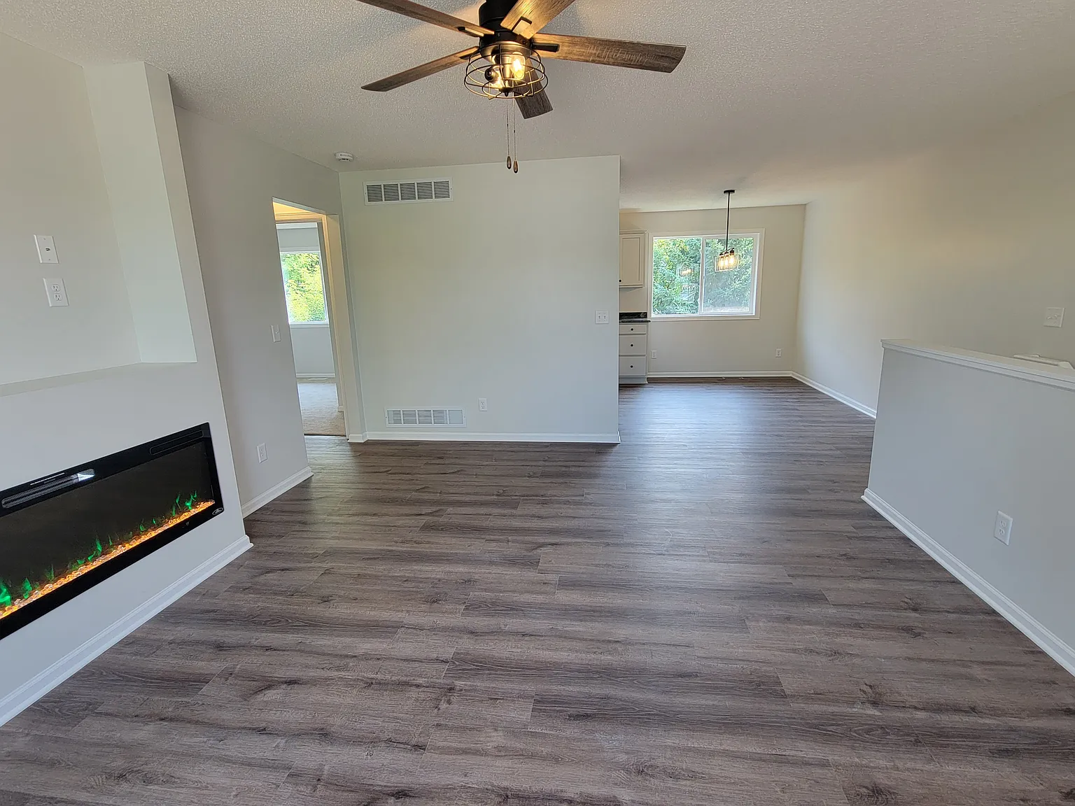 6984 91st Street NE, Monticello - LSA - 1 — Photo 4