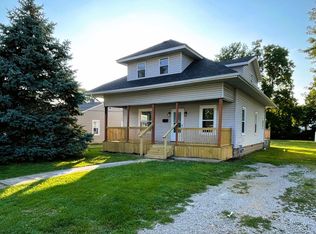 320 W Oak St, Washington Court House, OH 43160
