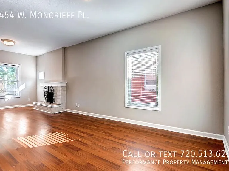 3454 W Moncrieff Pl — Photo 4