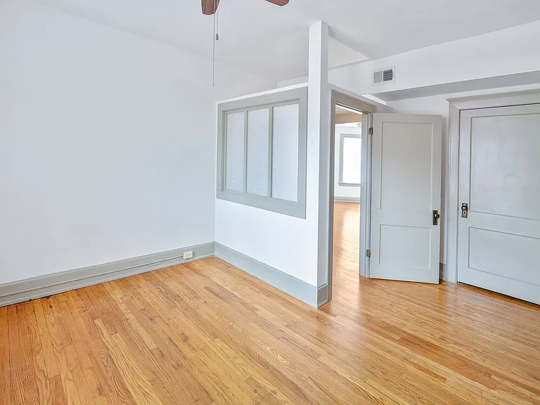 403 W Bloom St #5 — Photo 13