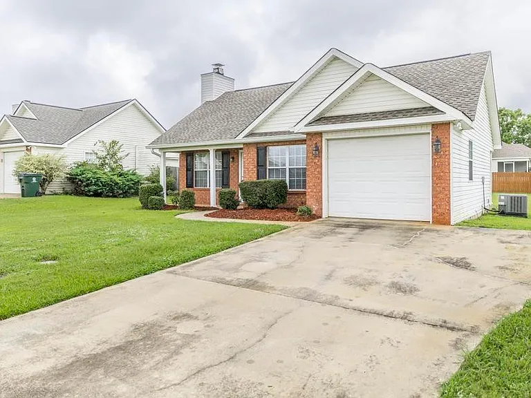 200 Stirling Bridge Dr — Photo 6