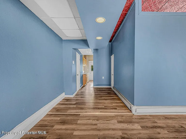 1200 Main St — Photo 13
