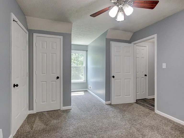 180 Kings Deer Dr — Photo 8