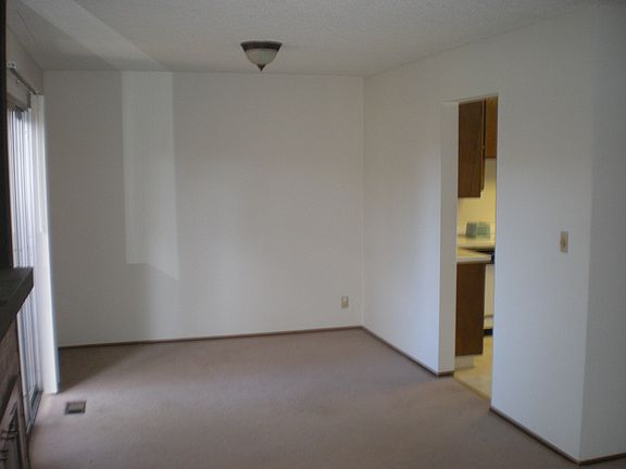3rd image of 1355 Sage Hen Way APT E