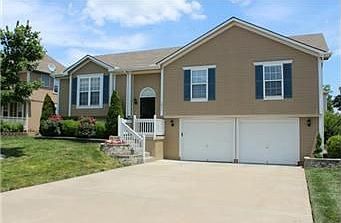 1st image of 1811 NW Elmwood Dr