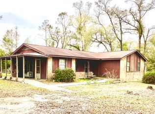 5793 Belaire Dr, Greenwood, FL 32443